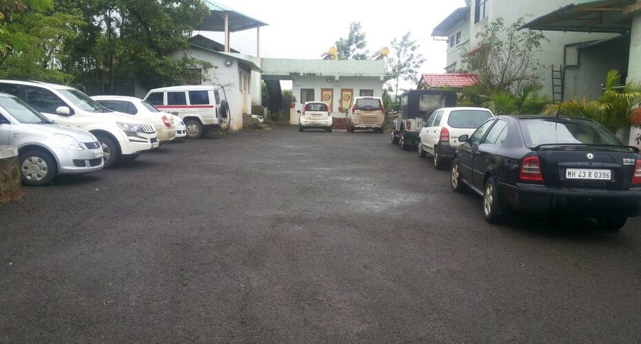 Belluve Resort, Panchgani 5